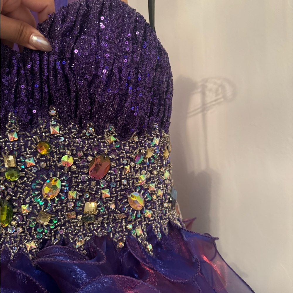 Prom Dress - Picture 2 of 7